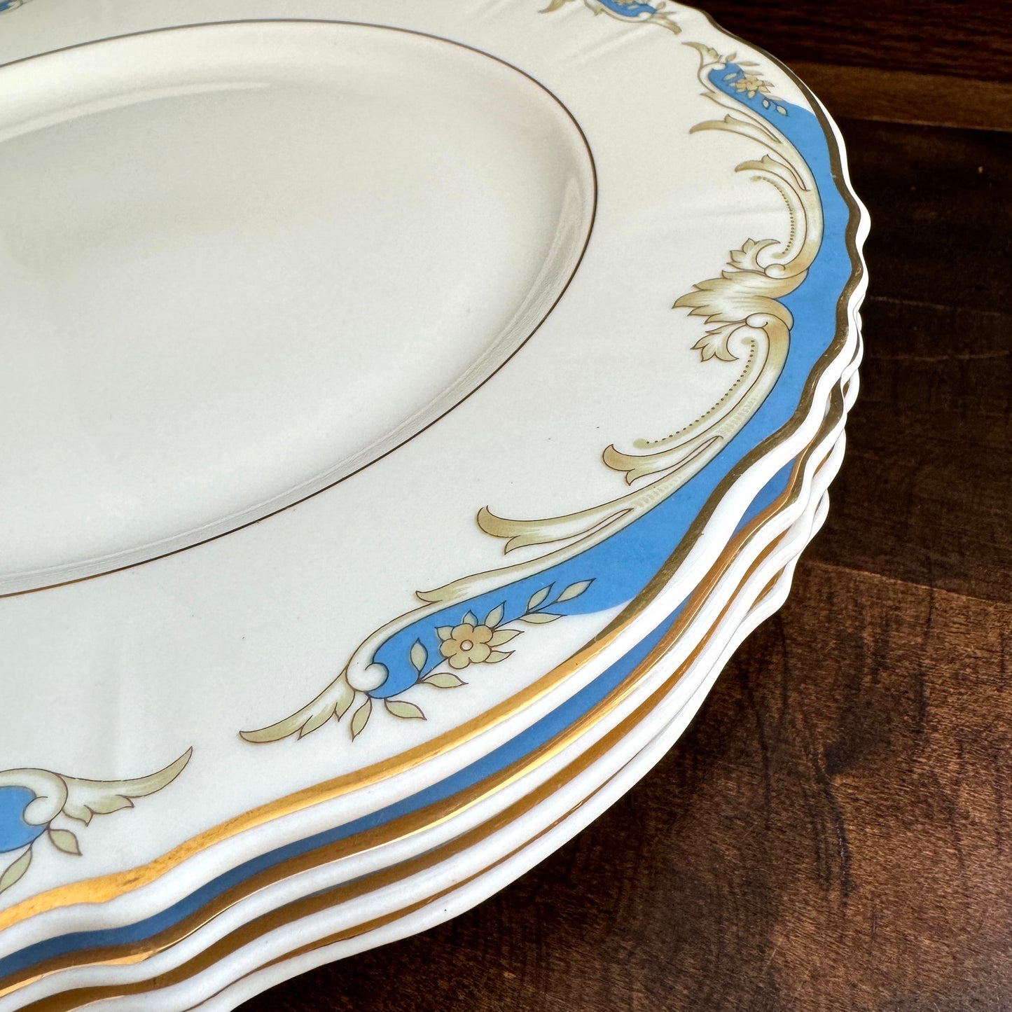 Vintage Carvel Pattern Dinner Plates by Syracuse China